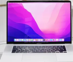 New Laptop Apple MacBook Pro 2019 16GB Intel Core I7 SSD 512GB