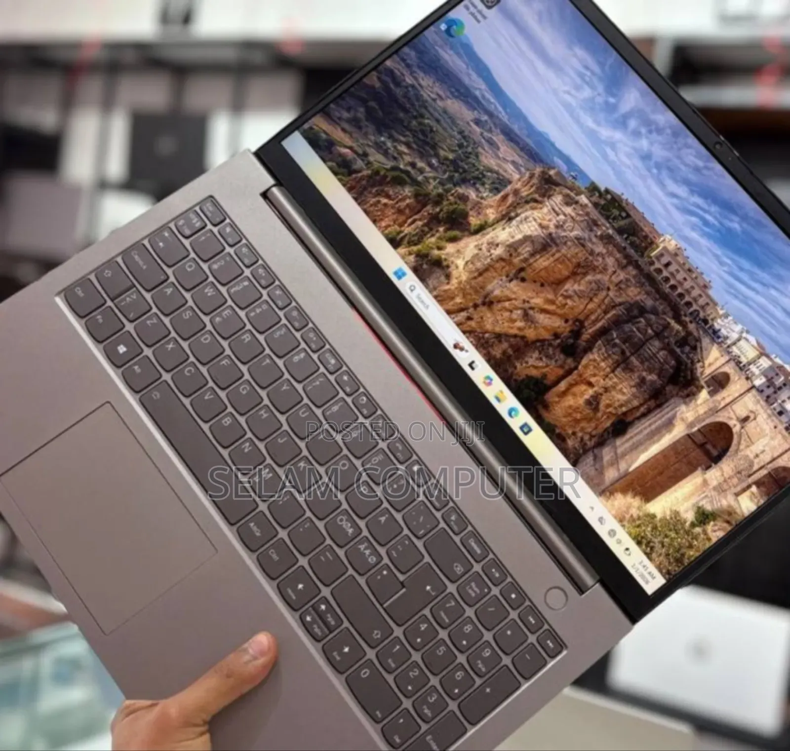 New Laptop HP Stream Notebook 16GB AMD Ryzen 5 SSD 256GB