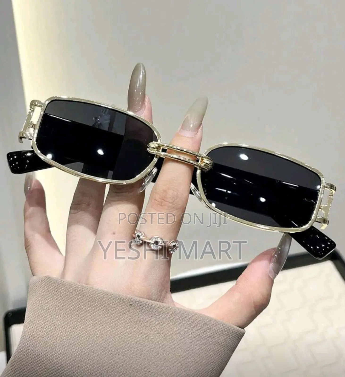 Women Fashion Glasses for Street-Photography Musical Festival Tropical