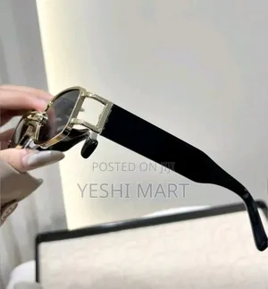 Women Fashion Glasses for Street-Photography Musical Festival Tropical