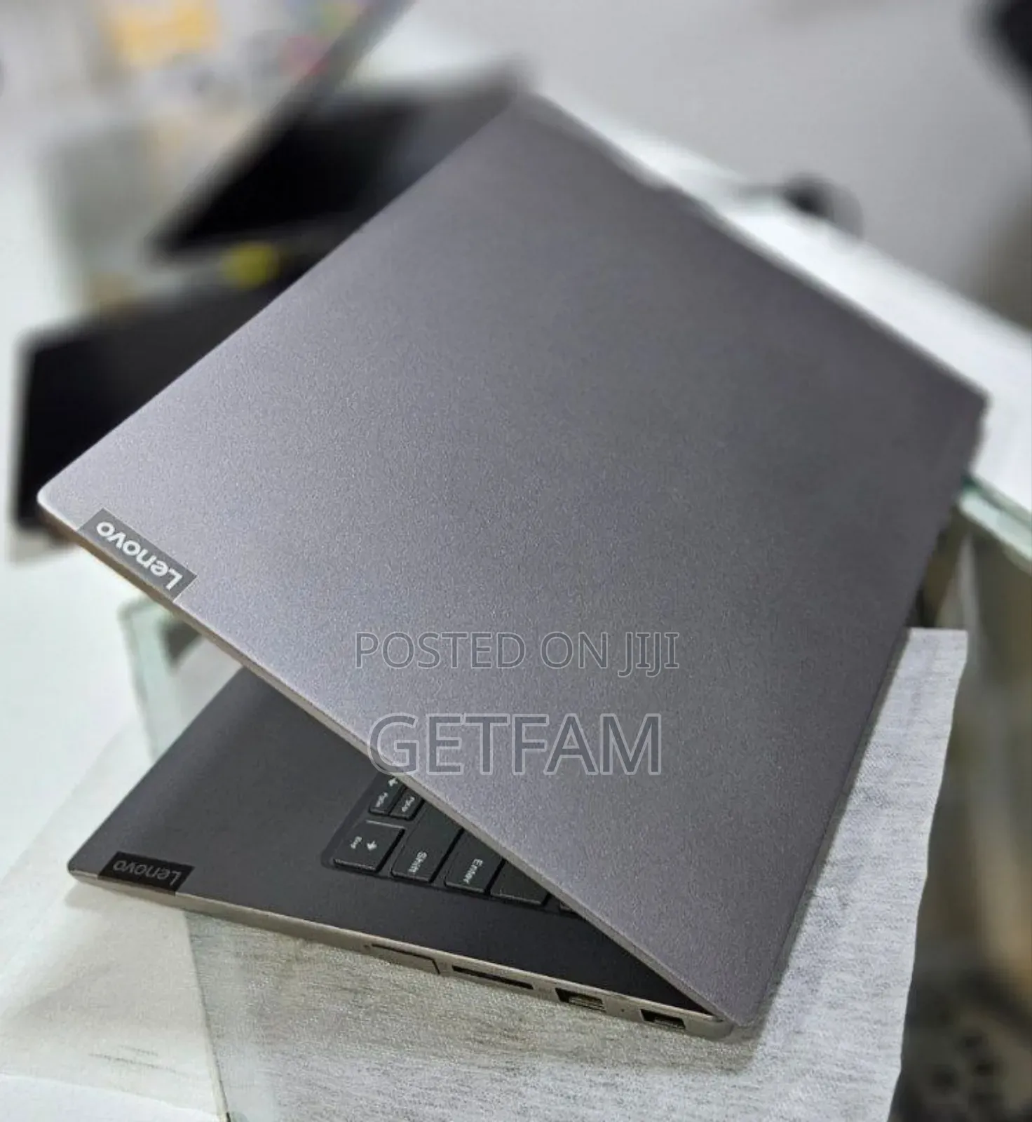 New Laptop Lenovo Thinkbook 14 8GB Intel SSD 256GB