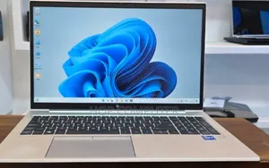 New Laptop HP EliteBook 850 G8 16GB Intel Core I7 SSD 512GB