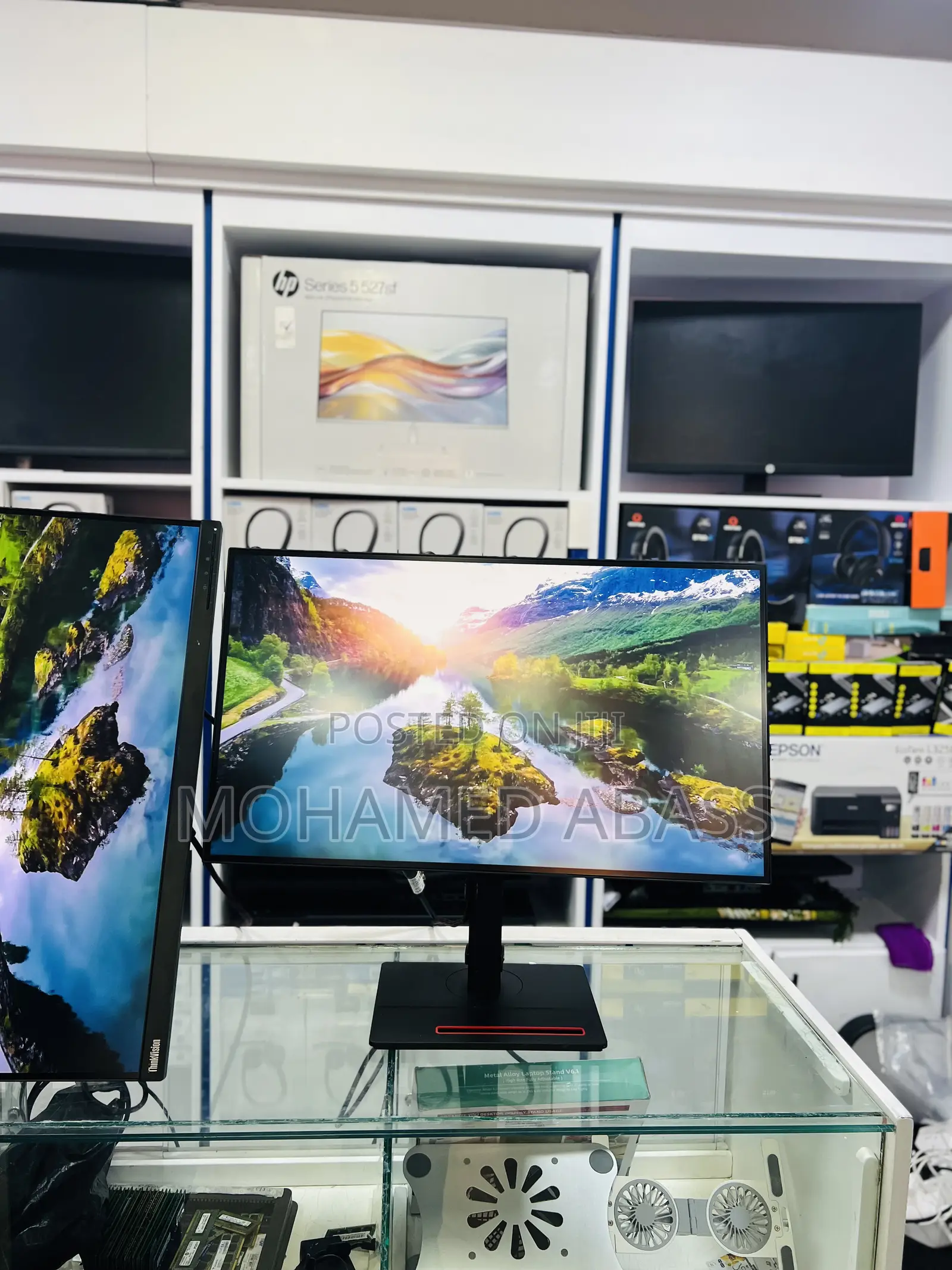 Lenovo 27” Monitor