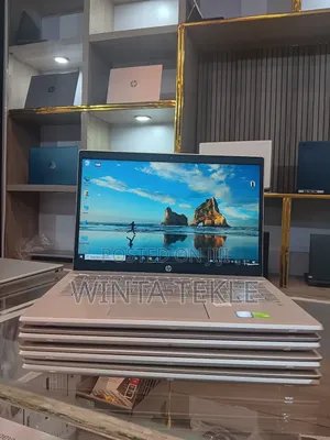 New Laptop HP Pavilion 15 8GB Intel Core I5 SSD 512GB