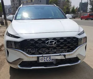 Hyundai Santa Fe 2021 White