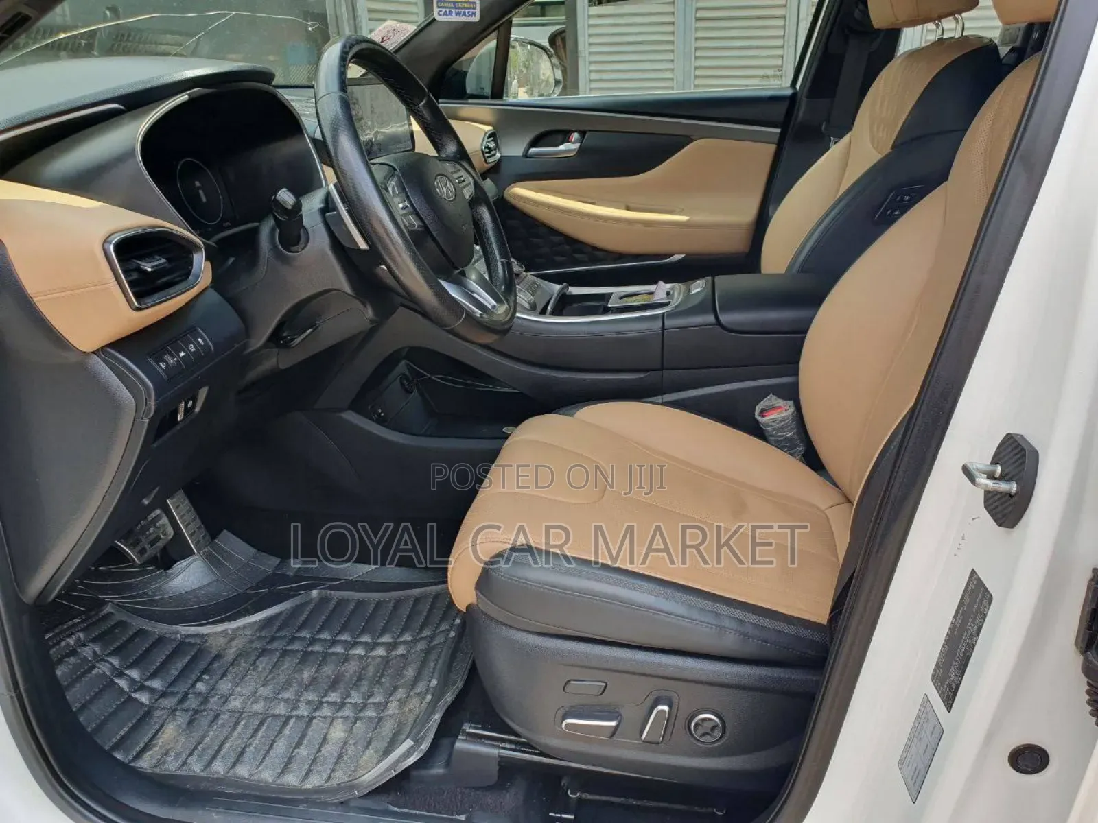 Hyundai Santa Fe 2021 White