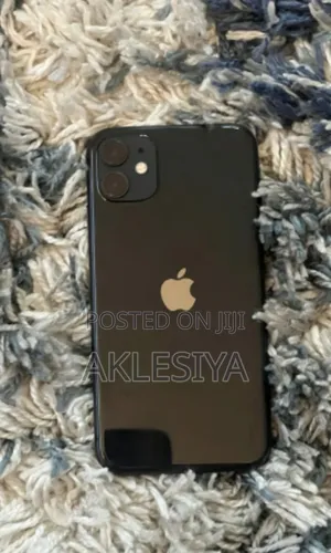 New Apple iPhone 11 64 GB Black