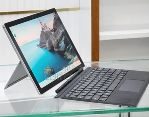 New Laptop Microsoft Surface 8GB Intel Core I7 SSD 256GB