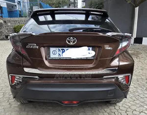 Toyota C-HR 2018 Brown