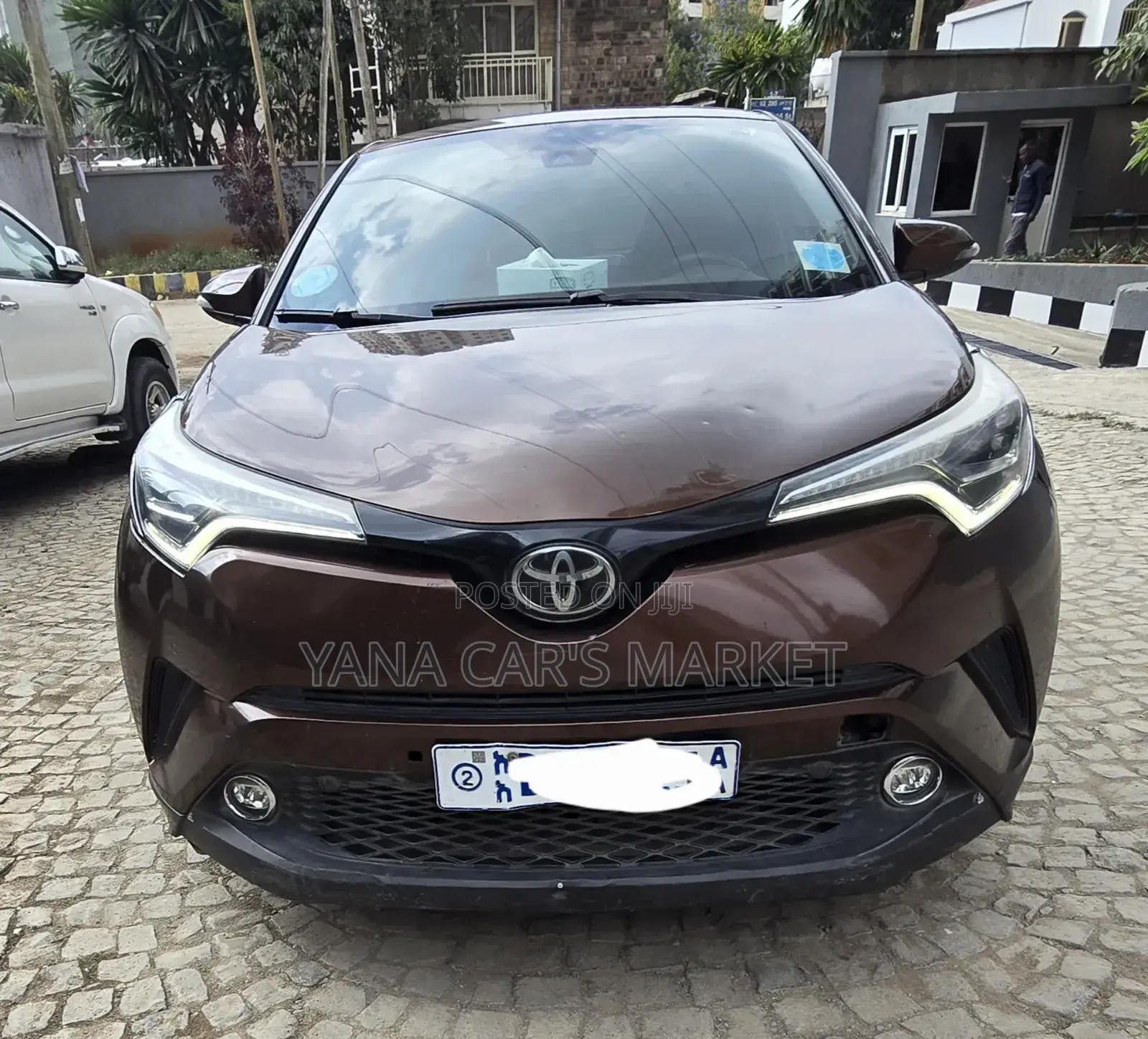 Toyota C-HR 2018 Brown
