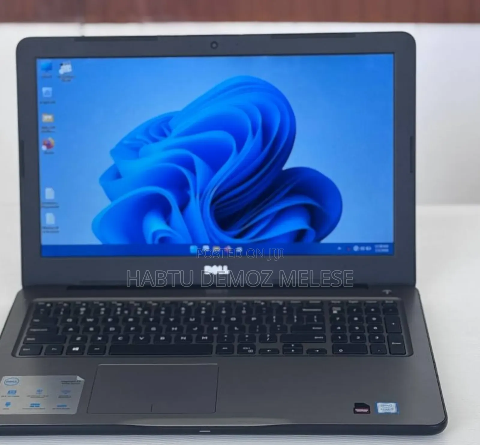 New Laptop Dell Inspiron 15 5567 8GB Intel Core I7 SSD 512GB