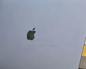 New Laptop Apple MacBook Pro 2019 32GB Intel Core I9 SSD 2T