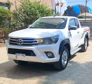 Toyota Hilux Revo Single Cab Deisel 2.4 RWD 2017 White