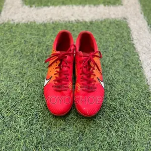 Nike Air Zoom Mercurial Vapor 13 Acadamy Md Soccer Cleats