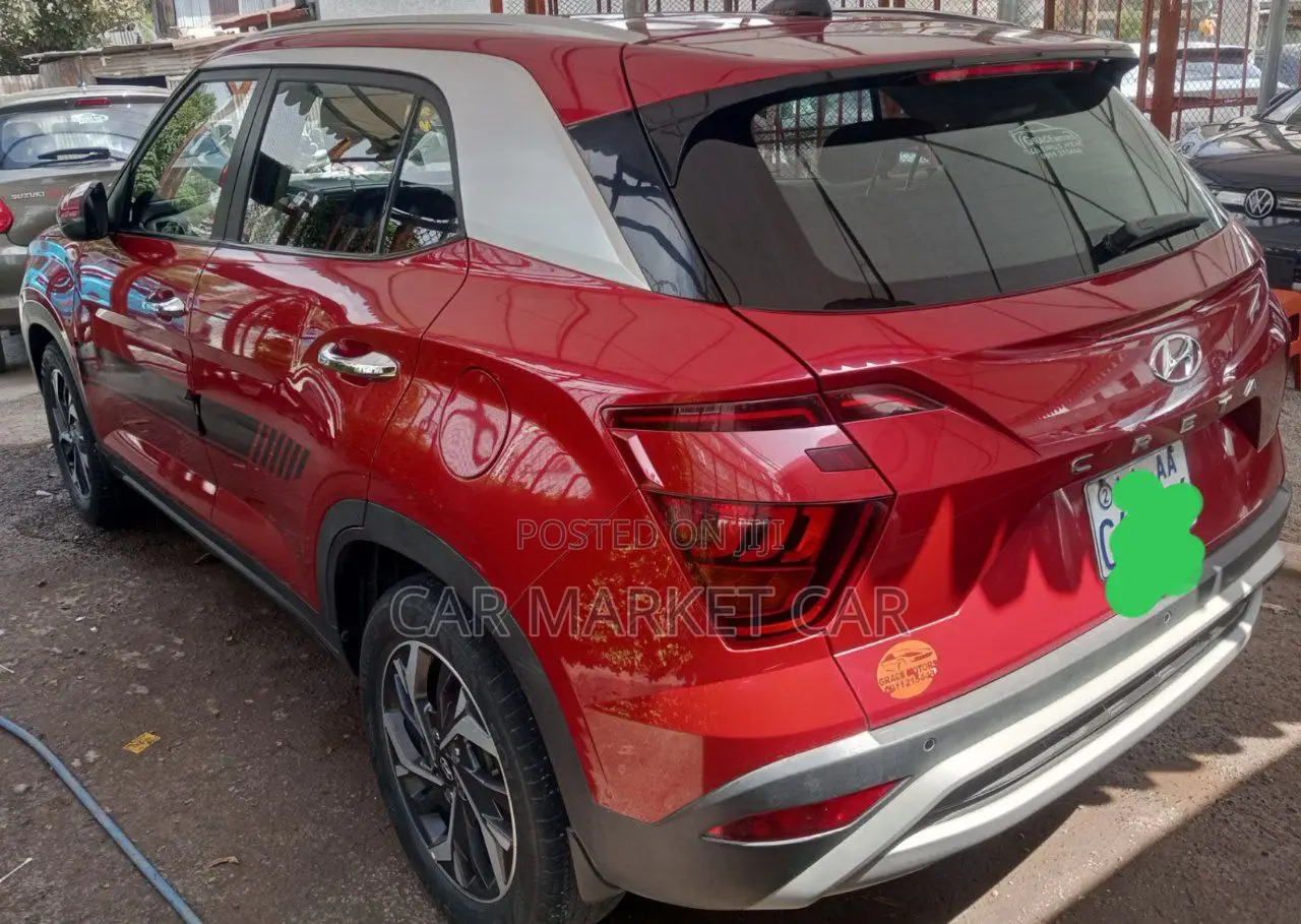 Hyundai Creta 2023 Red