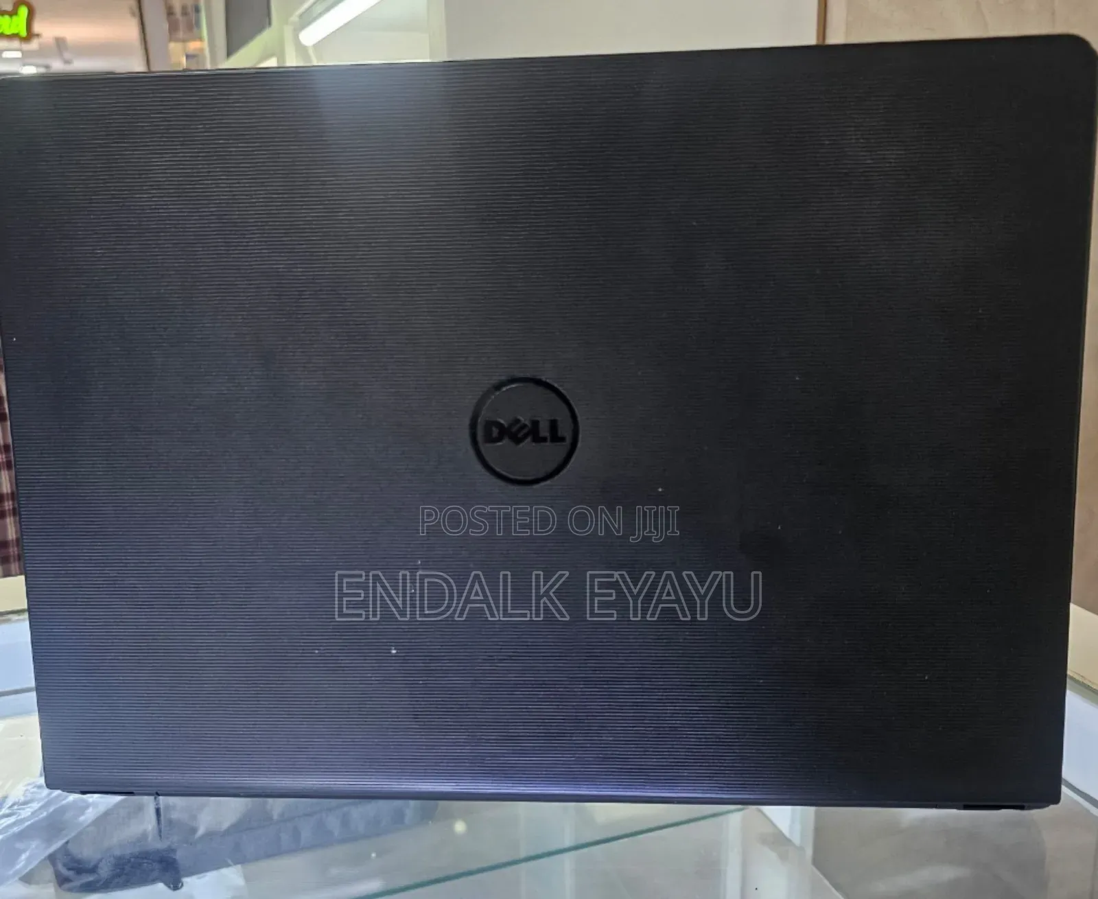 New Laptop Dell Vostro 14 5480 8GB Intel Core I7 HDD 1T