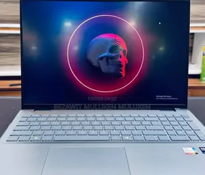 Photo - New Laptop Dell Inspiron 16 7630 16GB Intel Core Ultra 7 SSD 512GB