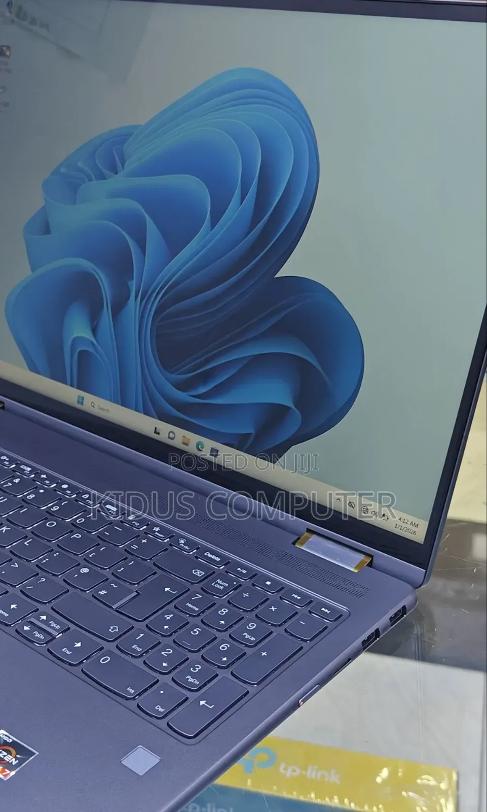 New Laptop Lenovo 16GB AMD Ryzen 7 SSD 512GB