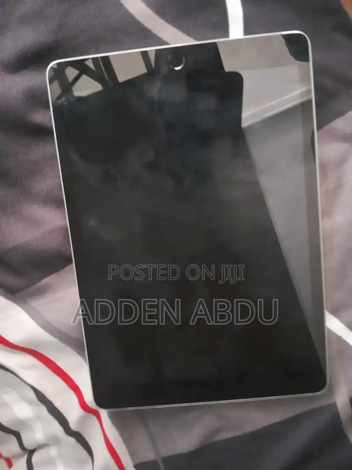 Apple iPad 10.2 (2021) 256 GB Silver