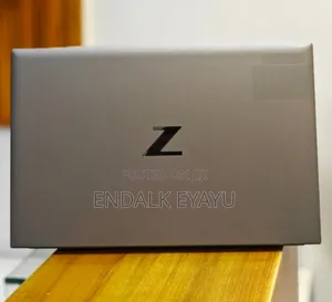 New Laptop HP ZBook Firefly 15 G7 32GB Intel Core I7 SSD 512GB