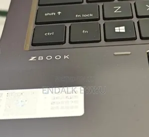 New Laptop HP ZBook Firefly 15 G7 32GB Intel Core I7 SSD 512GB