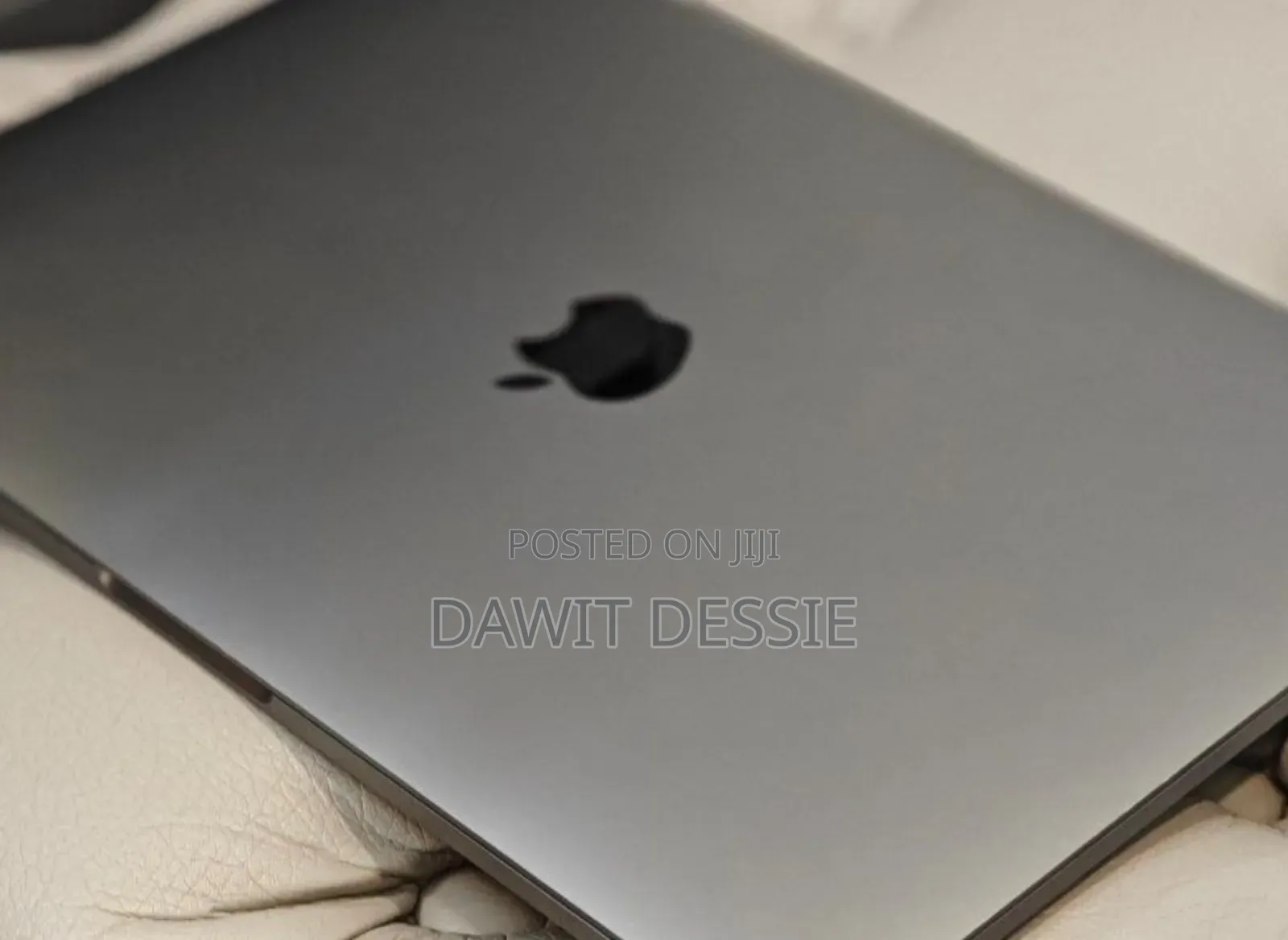 New Laptop Apple MacBook Pro 2019 16GB Intel Core I7 SSD 1T