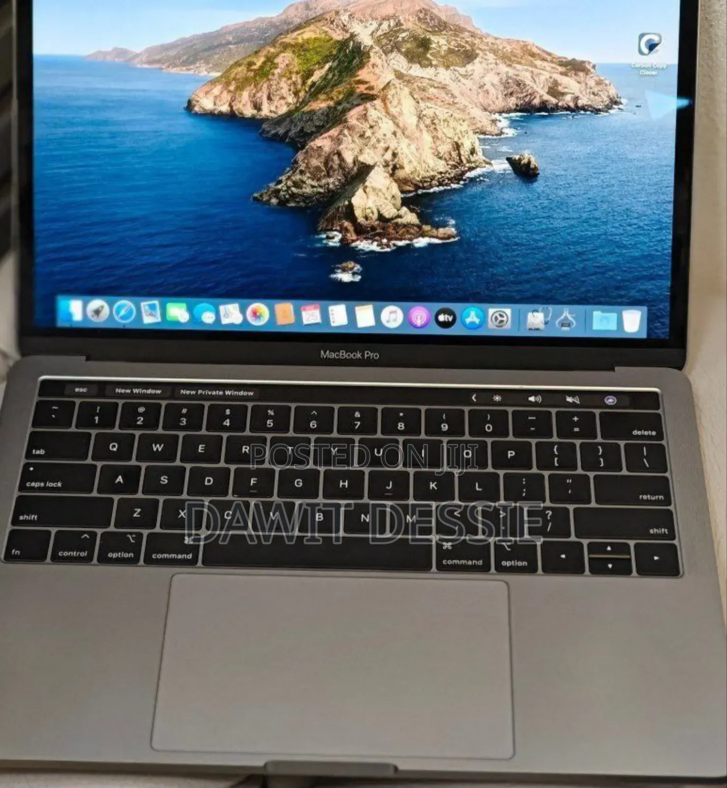 New Laptop Apple MacBook Pro 2019 16GB Intel Core I7 SSD 1T