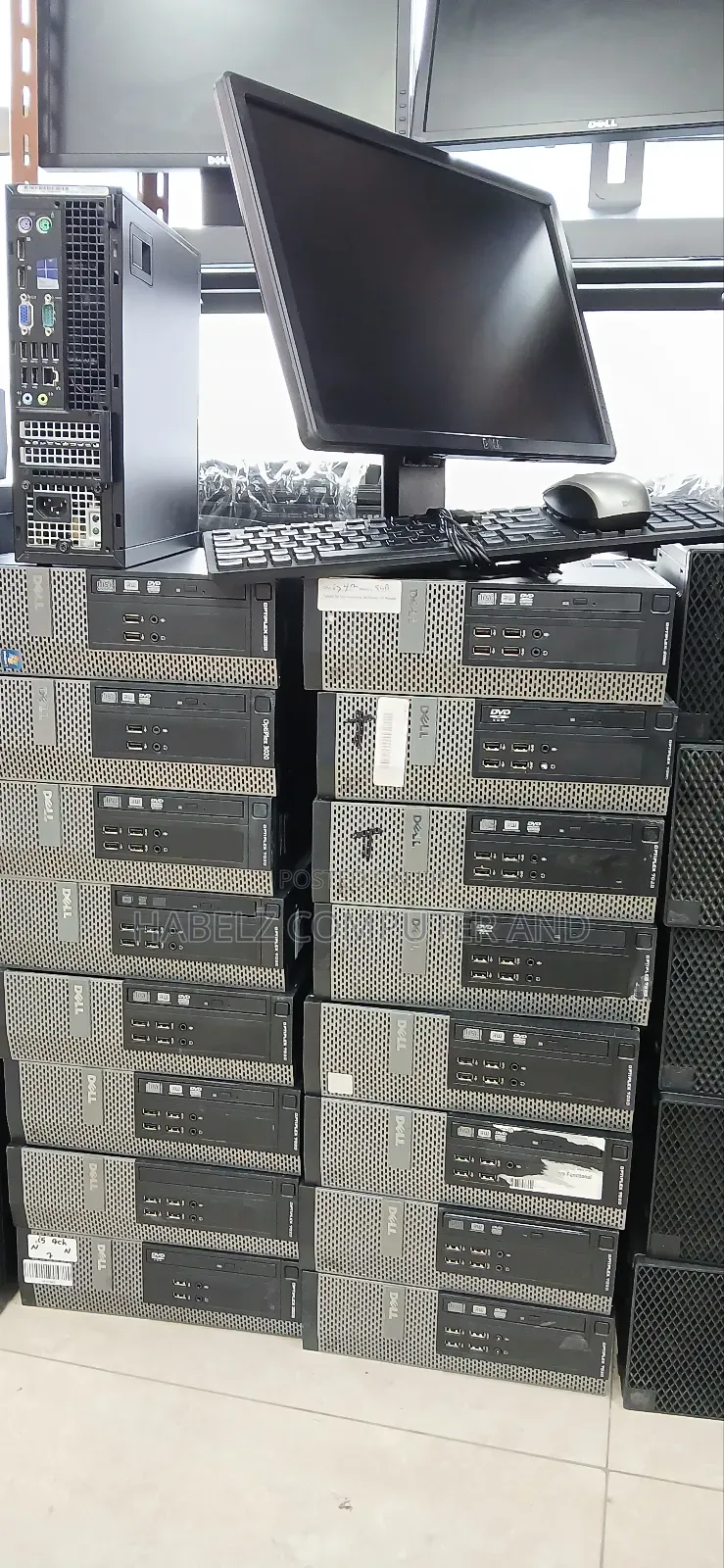 New Desktop Computer Dell Optiplex 7020 4GB Intel Core I5 HDD 500GB