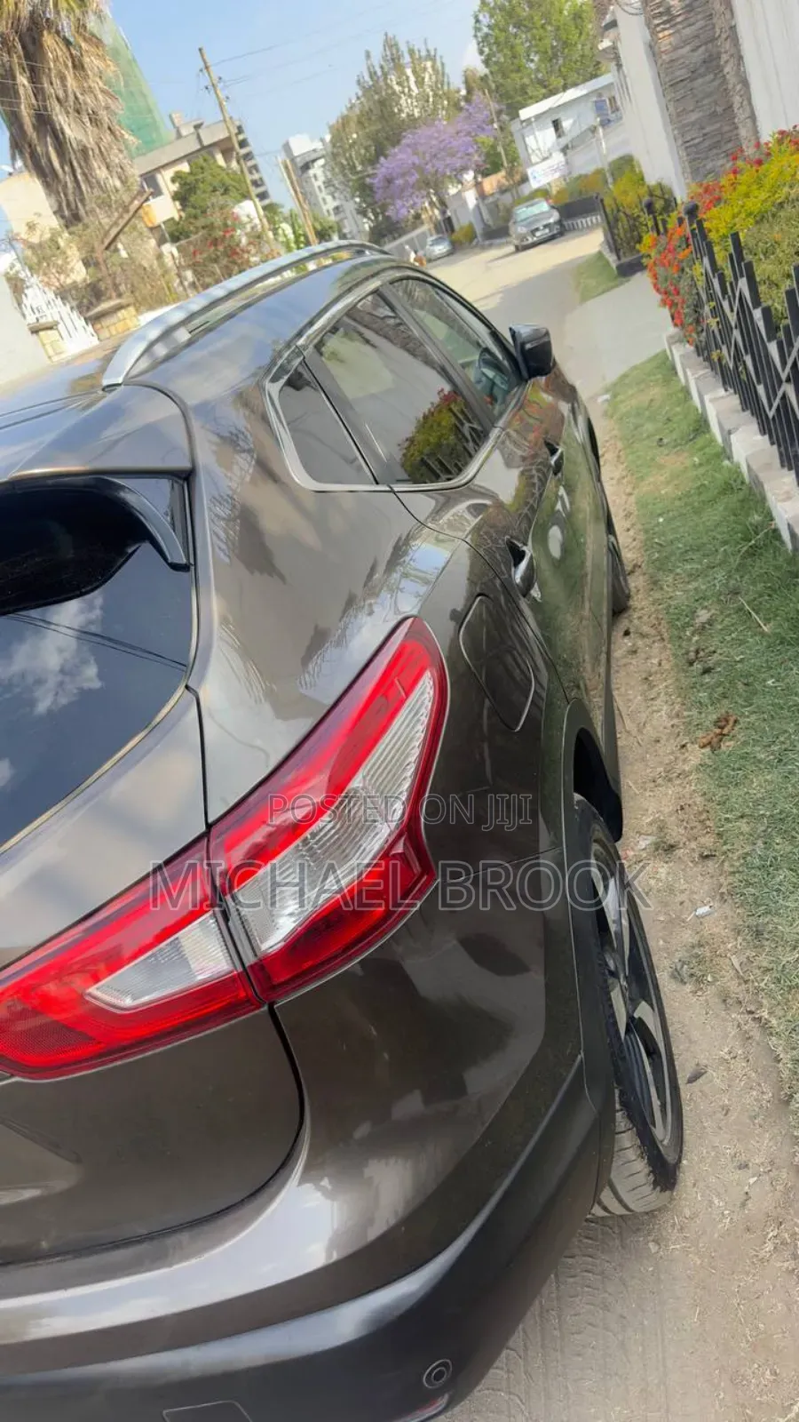 Nissan Qashqai 2017 Brown