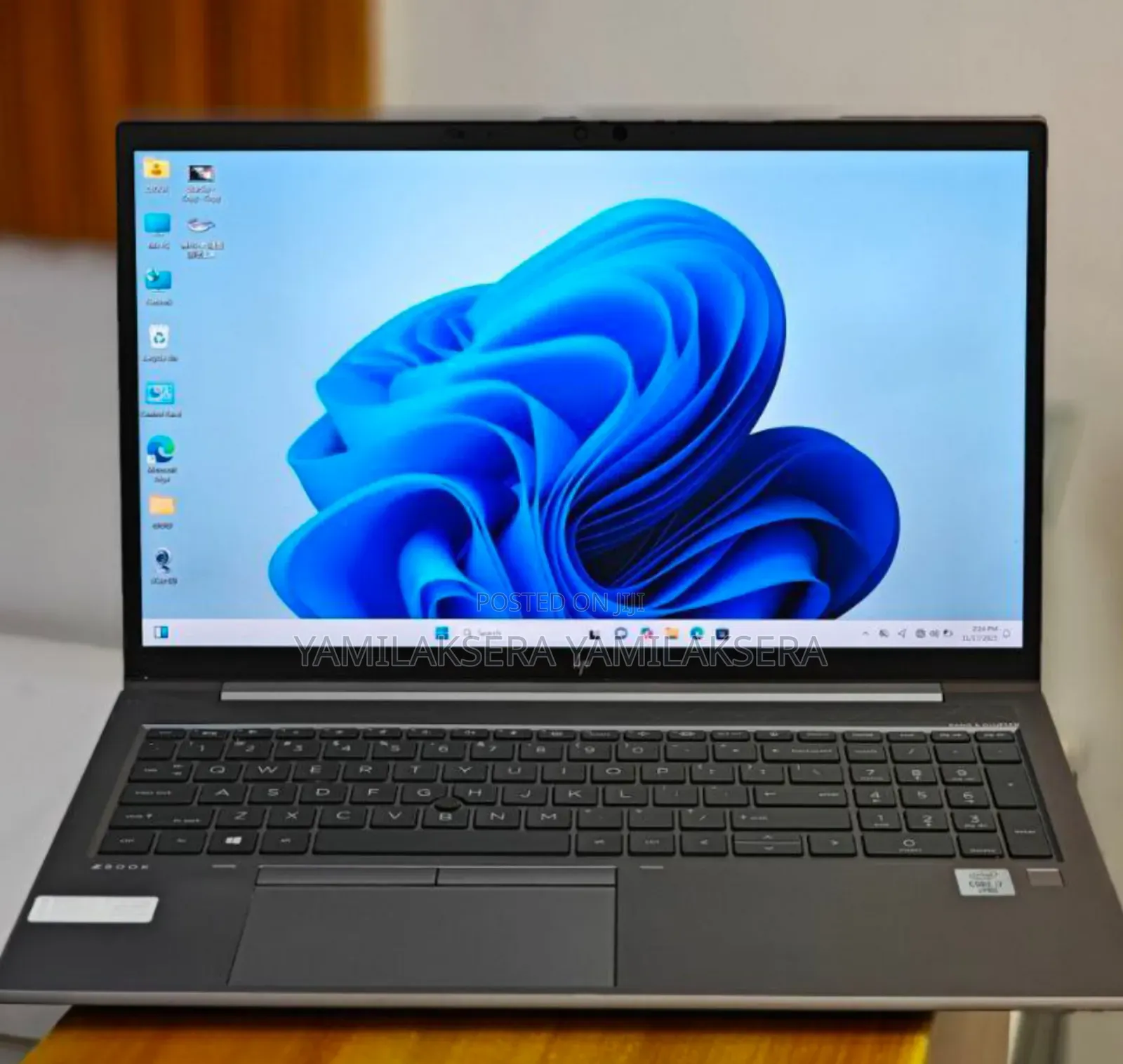 New Laptop HP ZBook Firefly 15 G7 32GB Intel Core I7 SSD 512GB