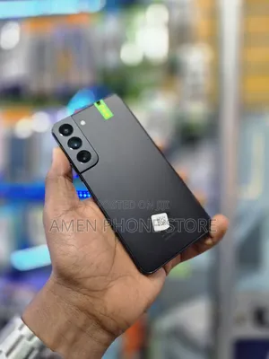 New Samsung Galaxy S22 5G 128 GB Black