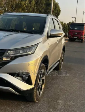 Toyota Rush 1.5 RWD 2021 Silver