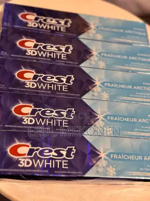 Crest 3d White Arctic Fresh Toothpaste.