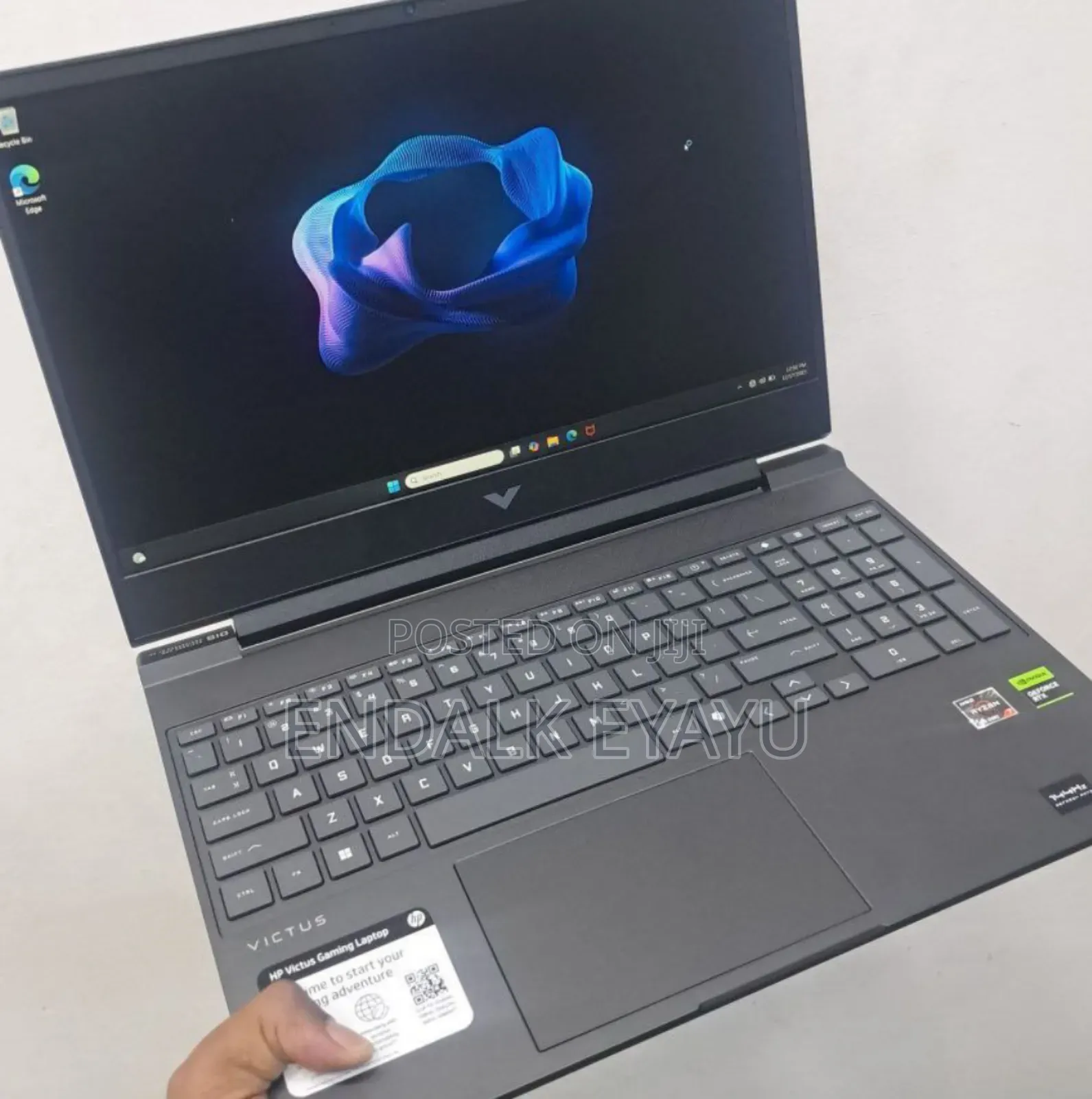 New Laptop HP Victus 15 16GB AMD Ryzen 7 SSD 512GB