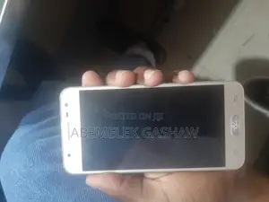 Samsung Galaxy J5 Pro 16 GB Silver