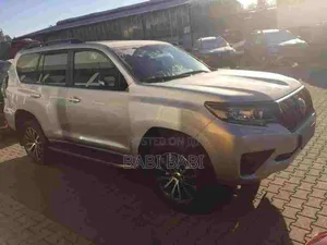New Toyota Land Cruiser Prado 2023 Gold