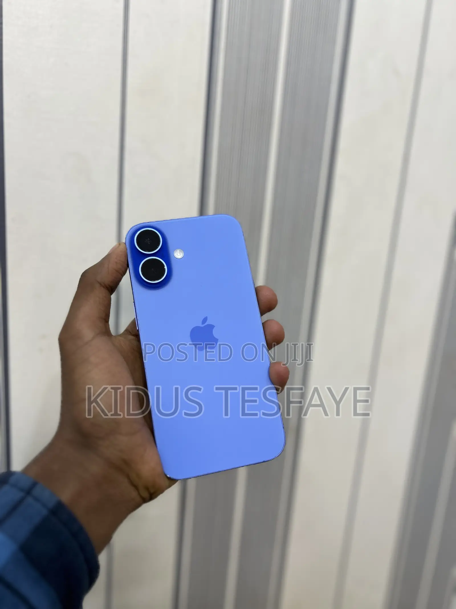 Apple iPhone 16 128 GB Blue