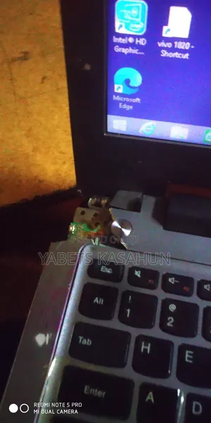 Laptop Lenovo IdeaPad 500S 8GB Intel Core I3 HDD 320GB