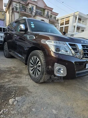 Nissan Patrol 2017 Silver