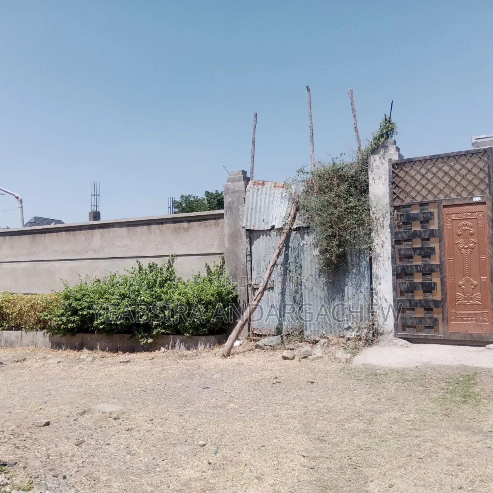 1bdrm Block of Flats in Adama for sale