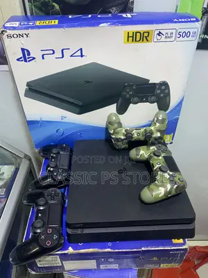 ፕሌስቴሽን 4 Slim 8 ጌም የ ተጫነበት