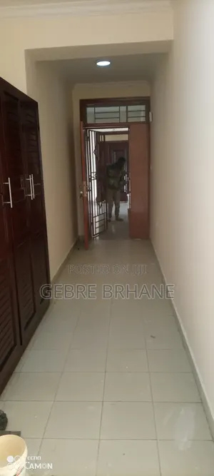 2bdrm Apartment in Apartment, Yeka for rent