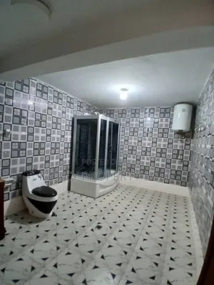 Furnished 8bdrm House in Bole for sale