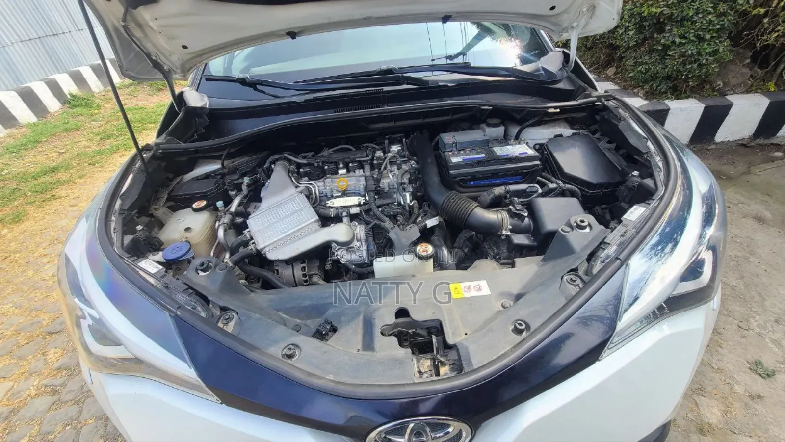 Toyota C-HR 2022 White