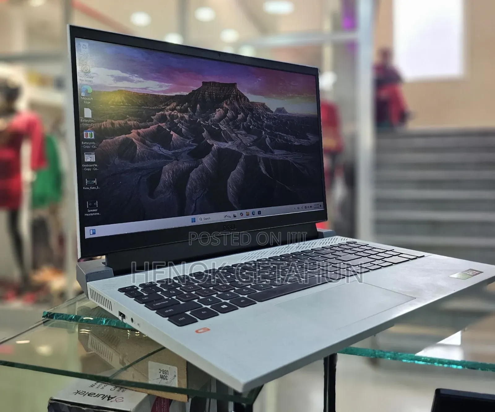 New Laptop Dell G15 5511 16GB Intel Core I7 SSD 512GB