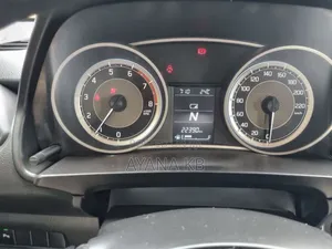 Suzuki Dzire 2022 Silver