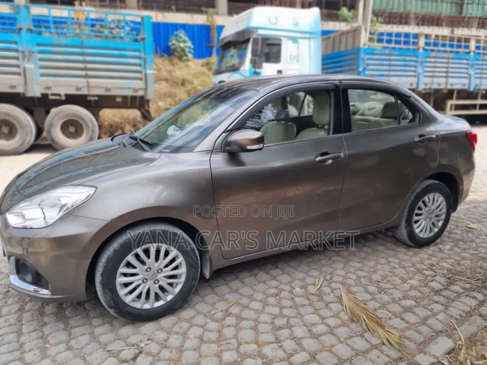 Suzuki Dzire 2022 Silver