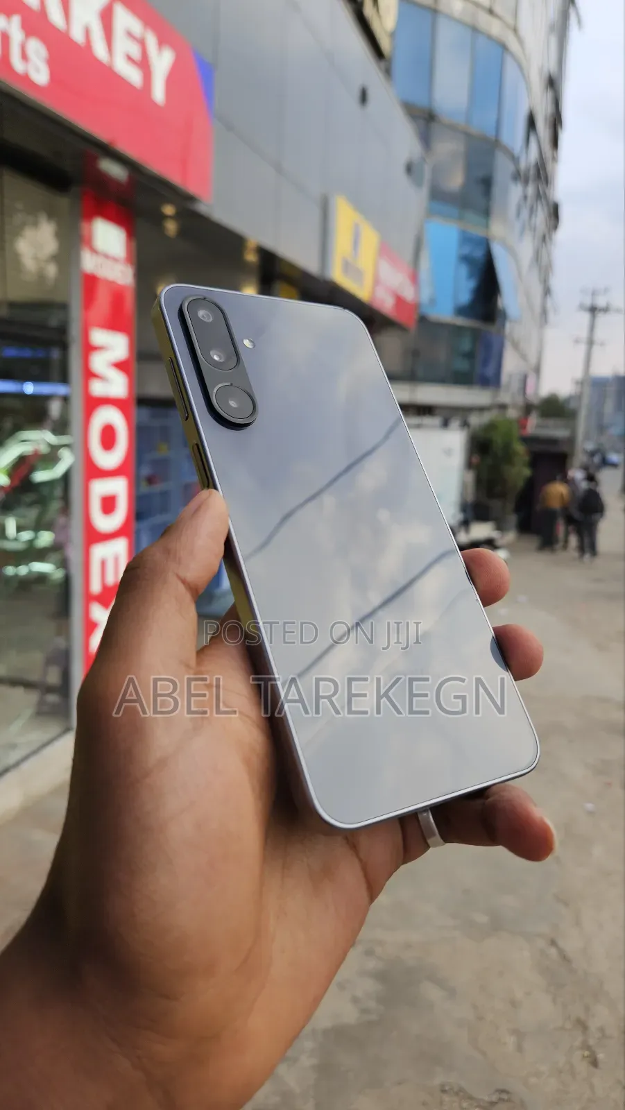 New Samsung Galaxy M16 128 GB Gray