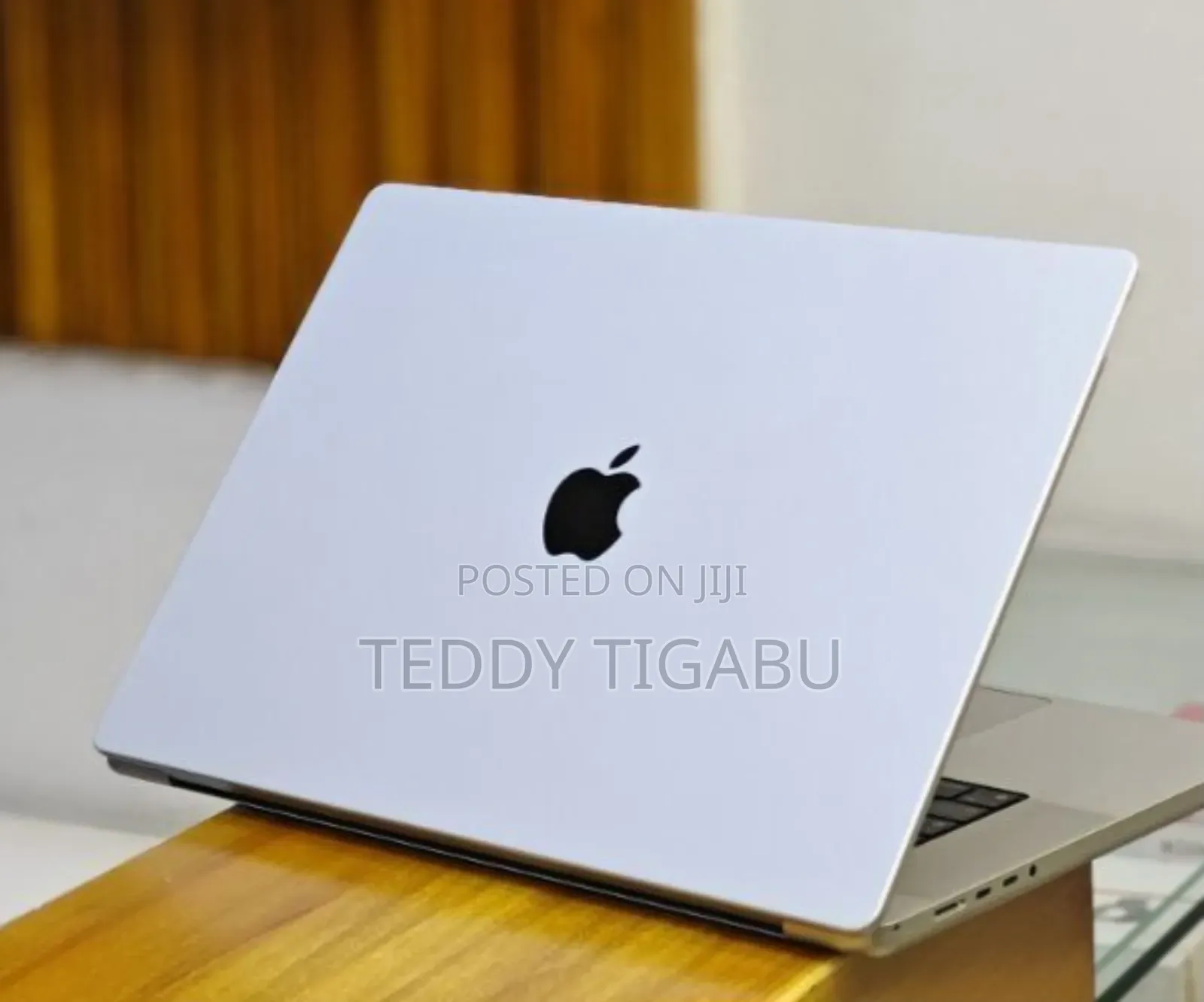 New Laptop Apple MacBook Pro M1 16GB Apple M1 SSD 512GB