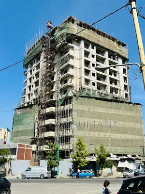3bdrm Apartment in እልፍኝ, Kirkos for sale